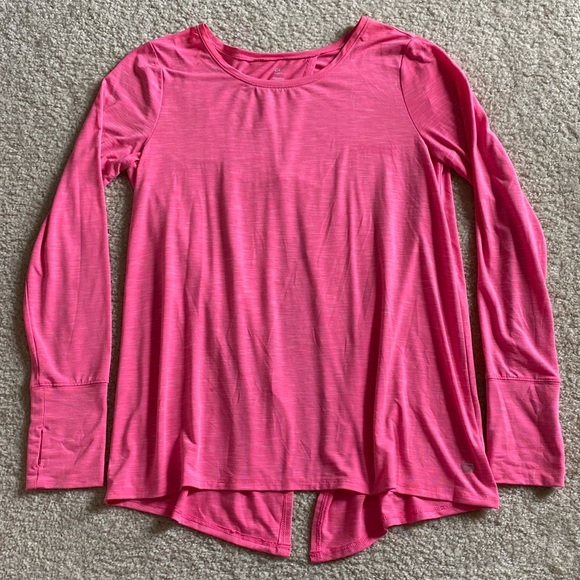 GAP Tops - Gapfit Breathe tie back pink long sleeved workout top
